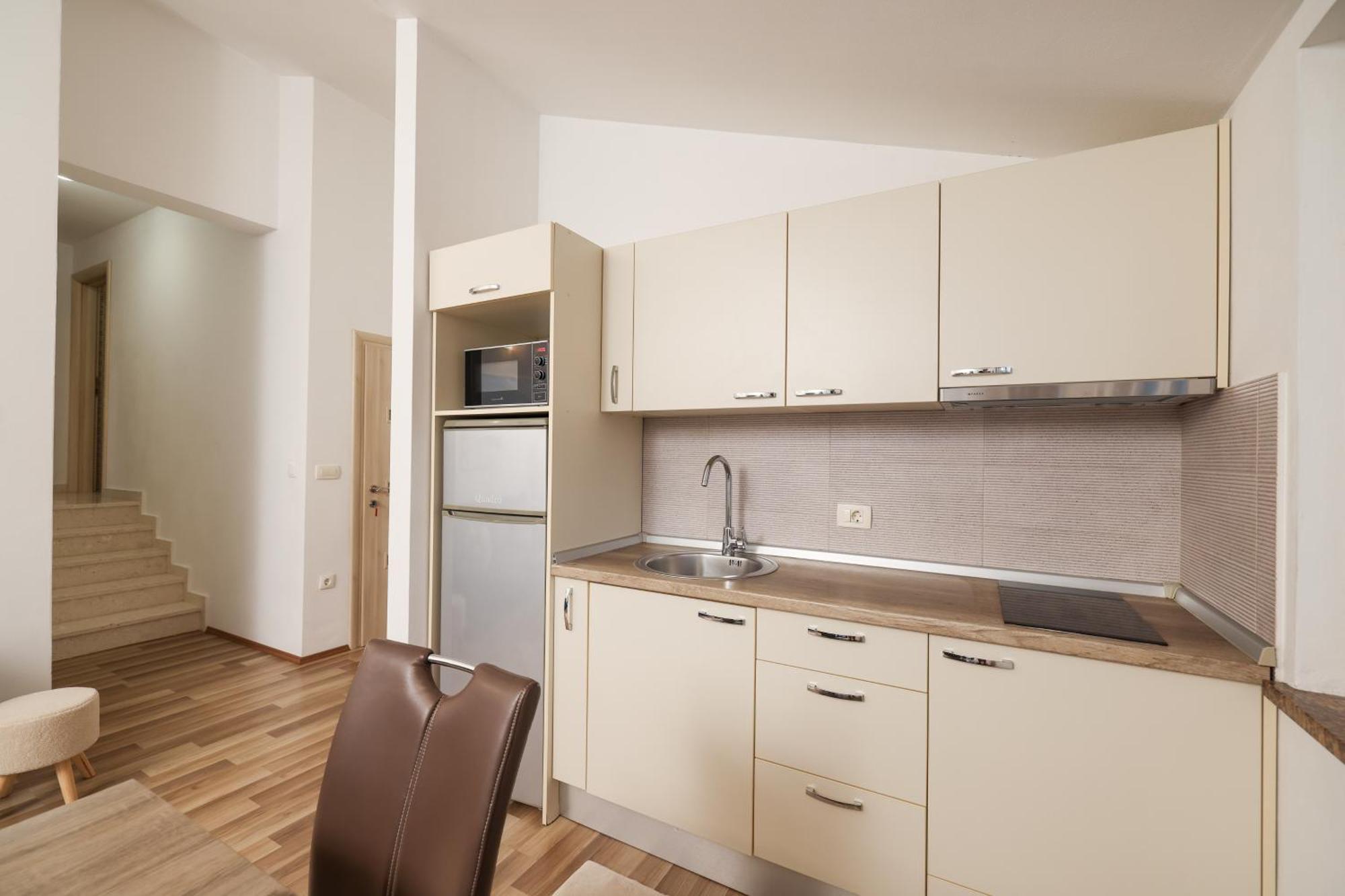 Apartments Anita Nin Dış mekan fotoğraf